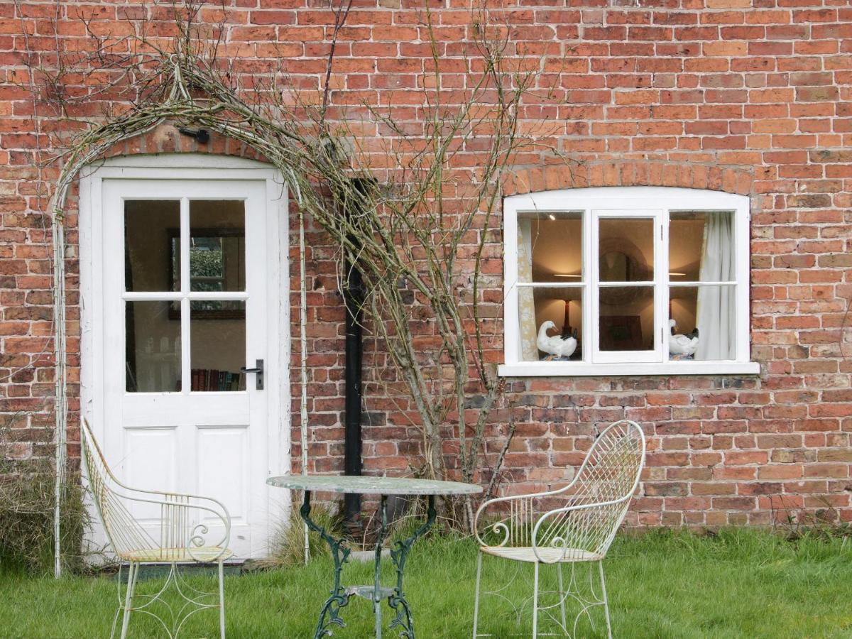 Wolvesacre Mill Cottage Whitchurch  Esterno foto